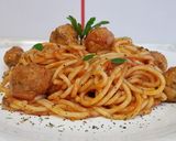 Pas rețetă Spaghete cu chifteluțe 10 fotografie