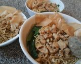 Foto langkah ke 6 dari resep Mie Ayam Pangsit Bakso ala bunda 3D.