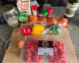 Foto del paso 1 de la receta: Albóndigas en salsa de la abuela y patatas al horno