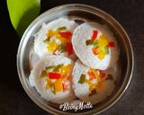 A picture of step 3 of Bell Pepper Idli.