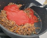 Foto del paso 4 de la receta: Macarrones boloñesa sin hervir la pasta