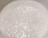 A picture of step 2 of Fatty Poridge (Bubur Lemak).
