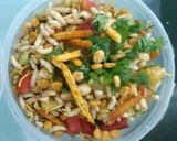 A picture of step 3 of Bhel Puri.