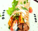 Foto del paso 6 de la receta: 🌮Fajita integral con carne de vacuno, ensalada y salsa de yogur