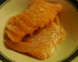 A picture of step 16 of Salmon Donburi (Salmon rice bowl).