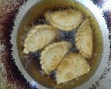 Foto langkah ke 10 dari resep Pastel isi Bihun (Kulit Pastel_2 bahan).