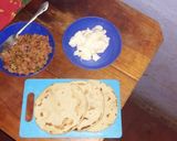 A picture of step 2 of Argentinian Chilaquiles 🇸🇻.
