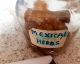 A picture of step 2 of My Mexican Chicken Burger. 😘.