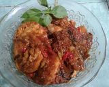 Foto langkah ke 8 dari resep semur bandeng telur ceplok.
