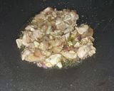 Foto langkah ke 4 dari resep Ayam Sayur Saus Lada Hitam.