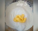 A picture of step 5 of Fluffy Doughnut.