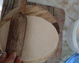 A picture of step 2 of Whole Wheat Tandoori Naan.