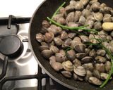 Foto del passaggio 4 della ricetta Conchiglioni con Crema di Zucchine e Pesce