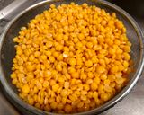 Foto del paso 1 de la receta: Hummus de arvejas naranjas partidas