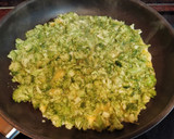 Foto del paso 4 de la receta: Tortilla de Brócoli rellena de Jamón cocido