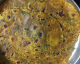 કોથમીર મેથી ના થેપલા વિથ થેપીઝા બાસ્કેટ (Kothamir Thepla Recipe in Gujarati) રેસીપી સ્ટેપ2ફોટો