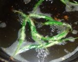 A picture of step 2 of Fried Green Chilies.