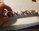 Foto del paso 3 de la receta: Como hacer decoraciones fáciles en chocolate para tortas