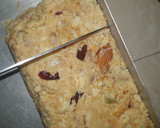 ஸ்னோஃப்ளேக் நவ்கட் கிரிப்ஸி கேக்(Snowflake crispy cake recipe in tamil) ரெசிபி ஸ்டேப் 5 புகைப்படம்
