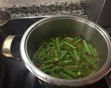Foto del paso 3 de la receta: Habas tiernas en caldereta