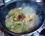 Foto del paso 5 de la receta: Perdiz estofada con zanahorias y alcachofas en salsa de azafrán
