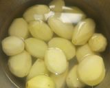 A picture of step 3 of Spinach Mukimo.