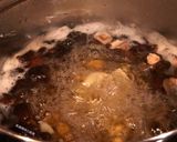 A picture of step 4 of Garlic Chicken Soup.