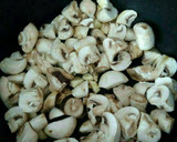 Foto del paso 2 de la receta: Crema de puerro y champiñones 🌱🍄