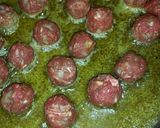 Foto langkah ke 5 dari resep Bola-bola daging isi keju.