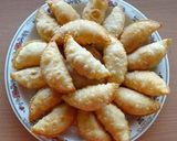 A picture of step 15 of Sooji Mawa Gujiya(ghughra).