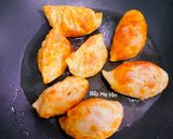 Hình bước làm 2 của món Bánh Mandu Chiên Giòn Nhân Tôm Thịt