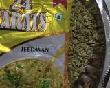 A picture of step 2 of 15 minutes healthy breakfast Indori Poha.