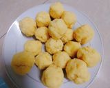 Hình bước làm 1 của món Bánh phu thê làm từ bột sắn dây