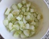A picture of step 2 of Salad.