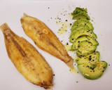 Foto del paso 6 de la receta: Lenguado frito con guarnición