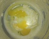 A picture of step 2 of Raisins cookies.