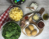 Foto del paso 1 de la receta: Espinacas enchorizadas en Olla GM G