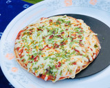 નો ઓવન નો યીસ્ટ વ્હીટ પીઝા(નો Oven નો yeast Whole Wheat Pizza Recipe in Gujarati) રેસીપી સ્ટેપ8ફોટો