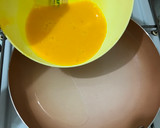 Foto del paso 3 de la receta: Omelette relleno de jamón y queso