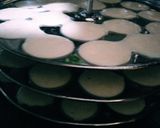 A picture of step 2 of Semolina idli.