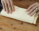 Foto langkah ke 6 dari resep Croissant Waffle (Croffle) Devina Hermawan.
