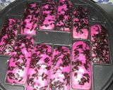 Foto langkah ke 7 dari resep Pukis Buah Naga.