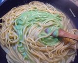 Foto del passaggio 6 della ricetta Linguine con crema di broccoletti e bottarga, e farina di mais gialla per polenta bruciata con alici