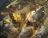 Foto langkah ke 5 dari resep Pindang Ikan Mas ala Ma Ecot.