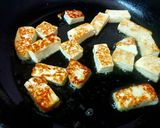 A picture of step 2 of Kadhai Paneer.