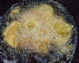 Foto langkah ke 3 dari resep Ayam Goreng Telur.