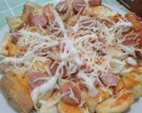 Foto langkah ke 5 dari resep Pizza Roti Tawar-teflon super simple.