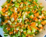 Hình bước làm 7 của món Salad rau củ quả trộn tươi mát nhanh gọn