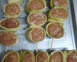 Hình bước làm 4 của món Bí ngòi cuộn thịt nướng