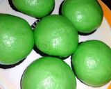 Foto langkah ke 4 dari resep Bakpao Hulk.